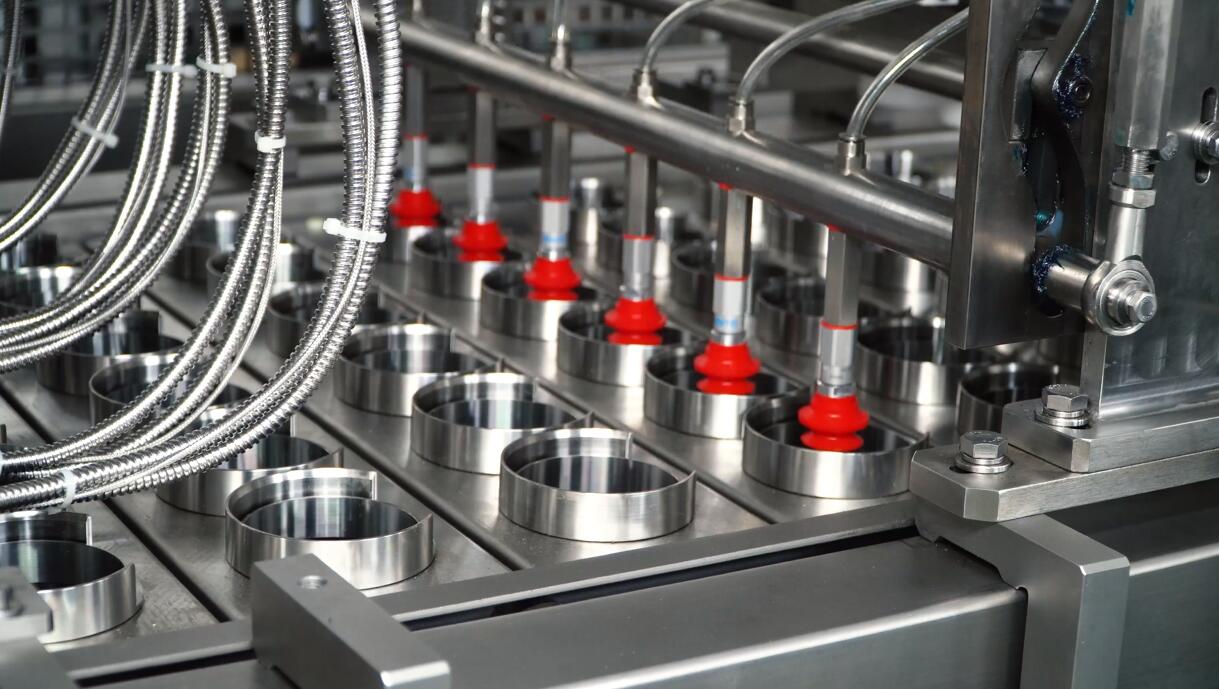 A6 Ice Cream Cup Filling and Sealing Machine1