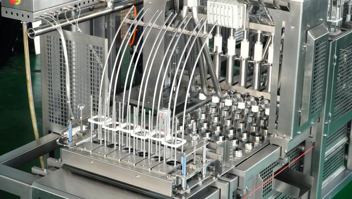 A6 Ice Cream Cup Filling and Sealing Machine2